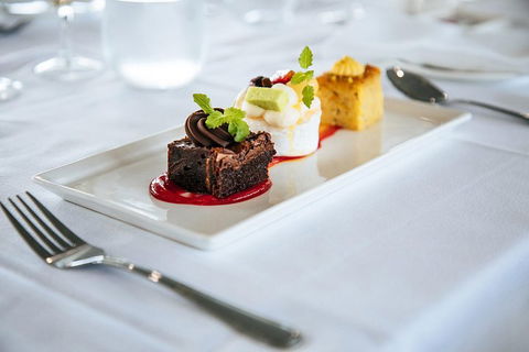 Journey Beyond Cruise Sydney Harbour - All Inclusive Dinner Cruise - Pubs Melbourne 2