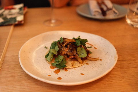 Drinks & Bites In Potts Point Private Tour - Pubs Melbourne 5
