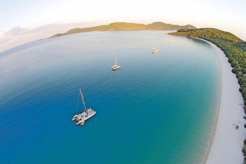 Sail, Snorkel, SUP & Kayak Charter Whitsundays - Pubs Melbourne 5