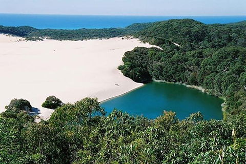 Full-Day Moreton Island 4x4 Sightseeing Tour - Pubs Melbourne 5