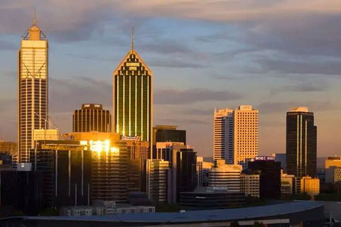 Wonderful Perth Self-Guided Audio Tour - Pubs Melbourne 4
