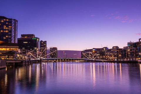 Summer Twilight Cruise On The Yarra River - Pubs Melbourne 5