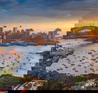 Private Tour Guide Sydney with a Local Kickstart your Trip Personalized - Pubs Melbourne
