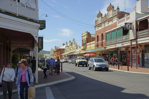 Wave Rock, York, Wildflowers, And Aboriginal Cultural Day Tour From Perth - Pubs Melbourne 1