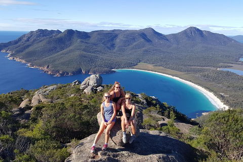 6-Day Tasmanian Explorer Adventure Tour From Hobart - Pubs Melbourne 1