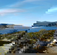 4-Day Fabulous Tasmania Tour Wineglass Bay Port Arthur Devils  Bruny Island - Pubs Melbourne