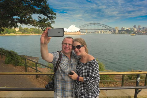 Private Tour: Sydney Sightseeing Experience - Pubs Melbourne 2