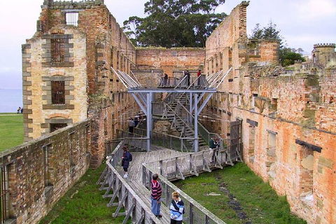 Port Arthur Tour From Hobart - Pubs Melbourne 4
