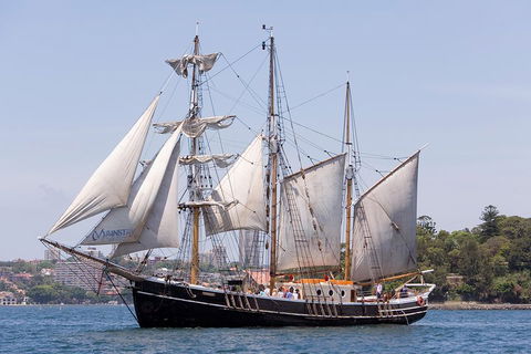 Sydney Harbour Tall Ship Afternoon Discovery Cruise - Pubs Melbourne 2