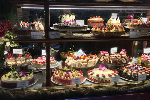 Half Day Small Group Guided Shopping Tour In Melbourne - Pubs Melbourne 2