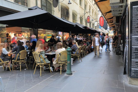 Half Day Small Group Guided Shopping Tour In Melbourne - Pubs Melbourne 3