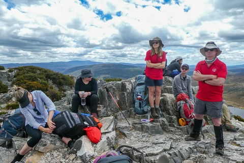 6 Day Trek The Cradle Mountain Overland Track - Pubs Melbourne 0
