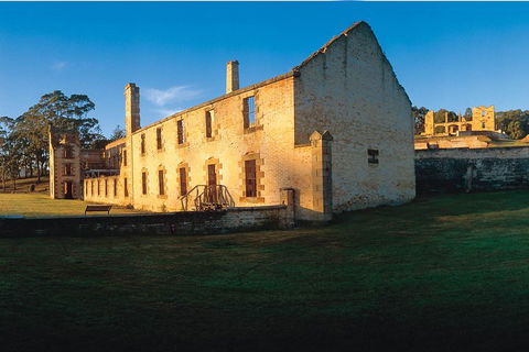 Tasman Island Cruises And Port Arthur Historic Site Day Tour From Hobart - Pubs Melbourne 0