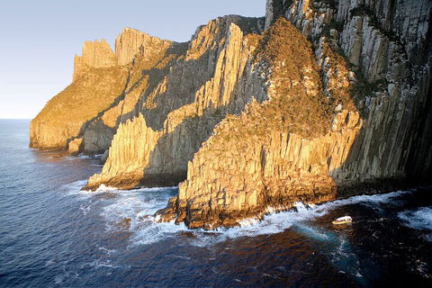 Tasman Island Cruises And Port Arthur Historic Site Day Tour From Hobart - Pubs Melbourne 4