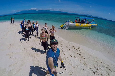 Ocean Safari Great Barrier Reef Experience In Cape Tribulation - Pubs Melbourne 5