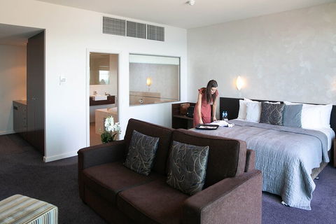 3 Day Port Lincoln And Coffin Bay Private Tour - Pubs Melbourne 3