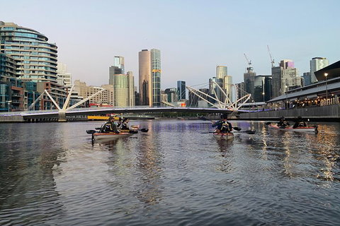 Melbourne Sunset Kayaking Experience With Dinner - Pubs Melbourne 5