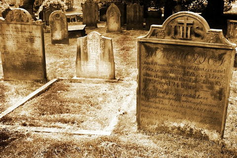Southport Cemetery Paranormal Activity Tour QUEENSLAND - Pubs Melbourne 0