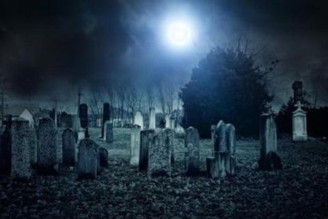 Southport Cemetery Paranormal Activity Tour QUEENSLAND - Pubs Melbourne 3