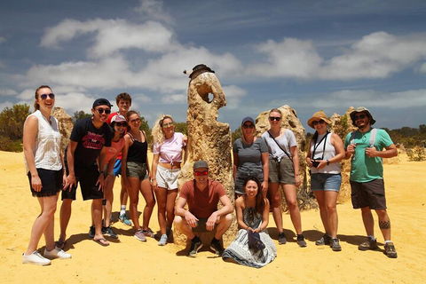 7-Day Exmouth Explorer Via Pinnacles Monkey Mia Ningaloo Reef Returning To Perth - Pubs Melbourne 2