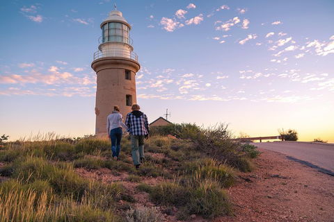 6-Day Coral Coaster From Perth To Exmouth One-Way Via Monkey Mia Ningaloo Reef - Pubs Melbourne 0