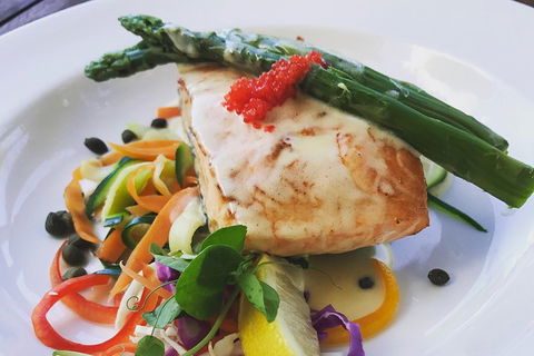 Mount Tamborine Wine Tasting Tour From Brisbane Or The Gold Coast - Pubs Melbourne 3