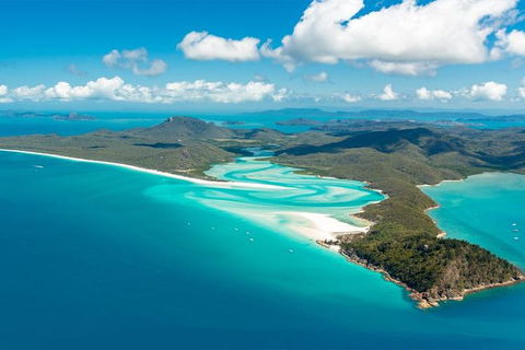 Whitsunday Bullet Day Trip - Whitehaven Beach And Snorkelling - Pubs Melbourne 1
