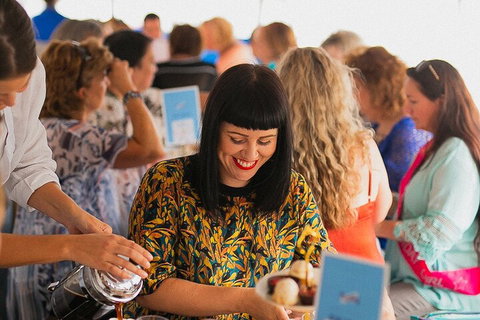 High Tea Cruise On Popeye - Pubs Melbourne 1