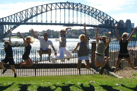 Small-Group Sydney City Walking Tour - Pubs Melbourne 3