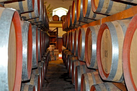 Barossa Valley Cellar Doors Luxury Wine Tour - Pubs Melbourne 5
