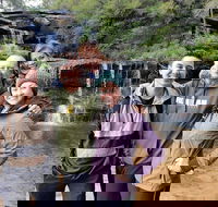Blue Mountains Small Group Tour Enjoy a Sleep In Waterfalls Sunset  Dinner - Pubs Melbourne