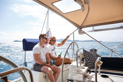 2-Night Private Charter Aboard Cruising Yacht Milady - Pubs Melbourne 3