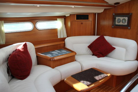 2-Night Private Charter Aboard Cruising Yacht Milady - Pubs Melbourne 4