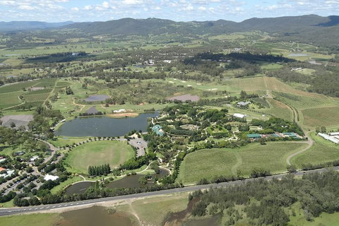 Hunter Valley Wine Country Helicopter Flight From Cessnock - Pubs Melbourne 2
