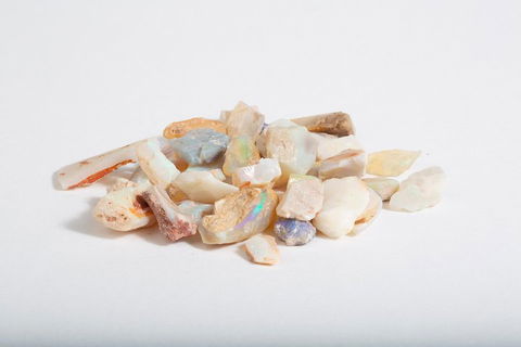 Opal Polishing Workshops In The Beautiful Blue Mountains - Pubs Melbourne 0