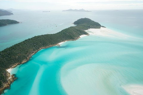 Whitehaven Beach And Hill Inlet Lookout Full-Day Snorkeling Cruise By High-Speed Catamaran - Pubs Melbourne 1