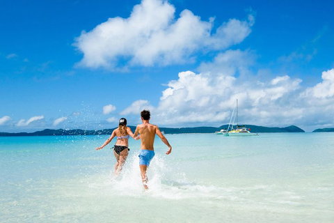 Whitehaven Beach And Hill Inlet Lookout Full-Day Snorkeling Cruise By High-Speed Catamaran - Pubs Melbourne 4