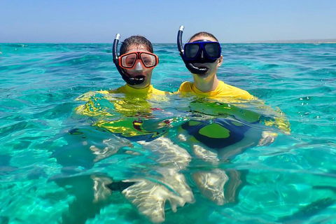 Lagoon Explorer - Ningaloo Reef Full-Day Kayaking And Snorkeling Adventure - Pubs Melbourne 4