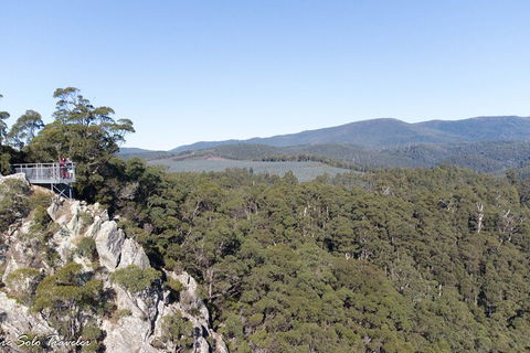 Leven Canyon Day Trip Including Wings Wildlife Park Or Gunns Plains Caves - Pubs Melbourne 2