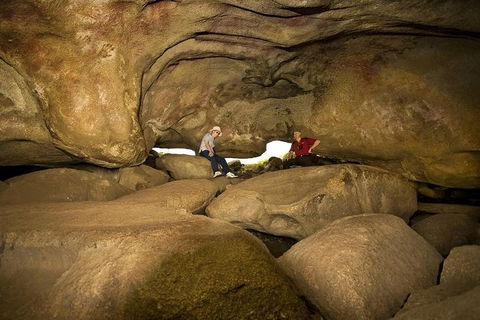 2-Day Wave Rock, York, Wildflowers & Aboriginal Experience - Pubs Melbourne 0