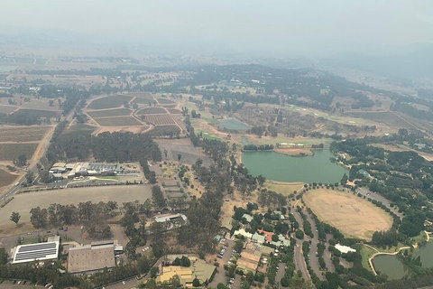 Helicopter Tour Of Hunter Valley In New South Wales With Lunch - Pubs Melbourne 3