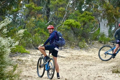 Blue Mountains Hanging Rock SELF-GUIDED Mountain Bike Hire Service - Pubs Melbourne 4