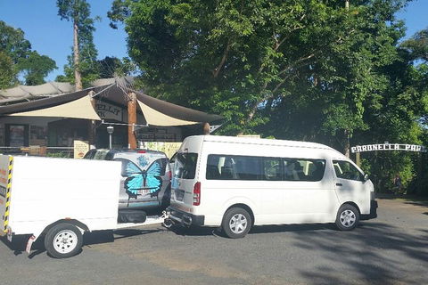 Airport Transfer To Or From Cairns Hotels For Up To 13 People - Pubs Melbourne 4
