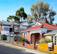 Wonderful Hobart Self-Guided Audio Tour - Pubs Melbourne