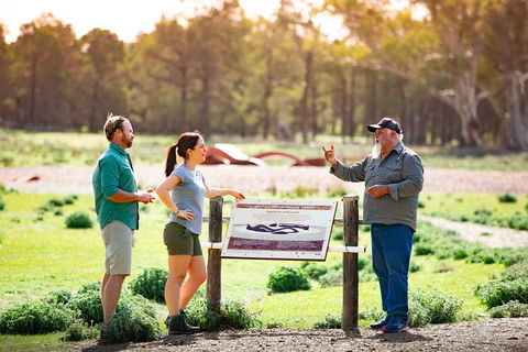 Yura Udnyu - Our Culture, Your Culture (Aboriginal Cultural Walk) - Pubs Melbourne 3