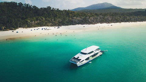 Whitehaven Beach And Daydream Island Cruise - Pubs Melbourne 1