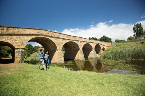 Bonorong Wildlife Park And Richmond Afternoon Tour From Hobart - Pubs Melbourne 2