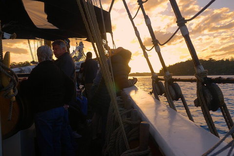 Sydney Harbour Tall Ship Twilight Dinner Cruise - Pubs Melbourne 0