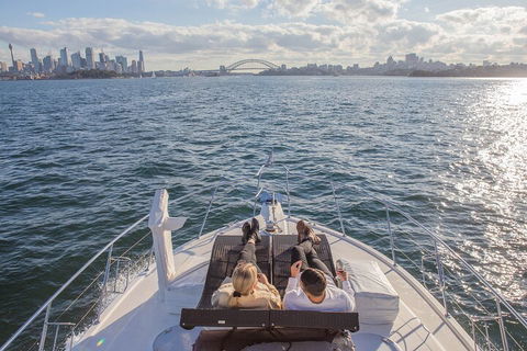 Private Sydney Harbour Lunch Cruise Including Unlimited Drinks - Pubs Melbourne 2