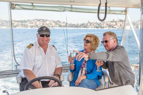 Private Sydney Harbour Lunch Cruise Including Unlimited Drinks - Pubs Melbourne 4